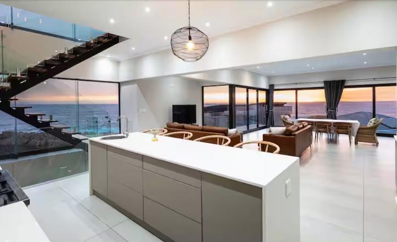 4 Bedroom Property for Sale in Pinnacle Point Golf Estate Western Cape